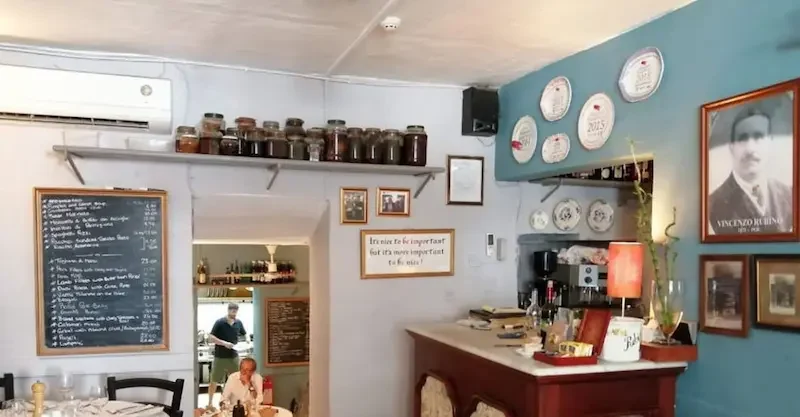 Restaurante Rubino en La Valeta, especializado en cocina maltesa tradicional