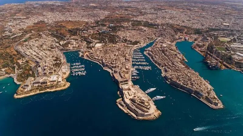 Vista de Birgu, Senglea y Cospicua frente al Grand Harbour de Malta